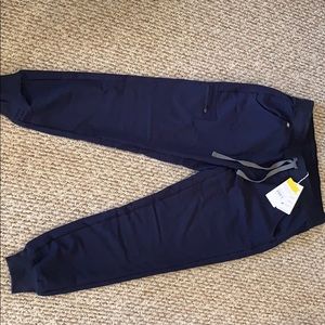 Navy figs- petite jogger scrub pants
